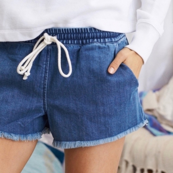 American Eagle Aerie Drawstring Denim Shorts NWT - Picture 1 of 9